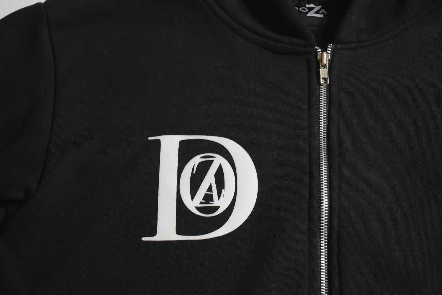 Doza for Cozy “Black Zip”