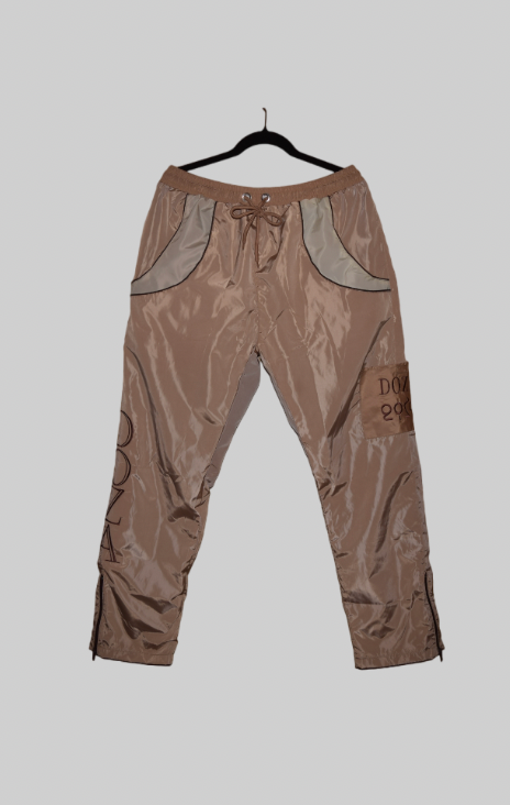 Pantalones DOZA color tostado