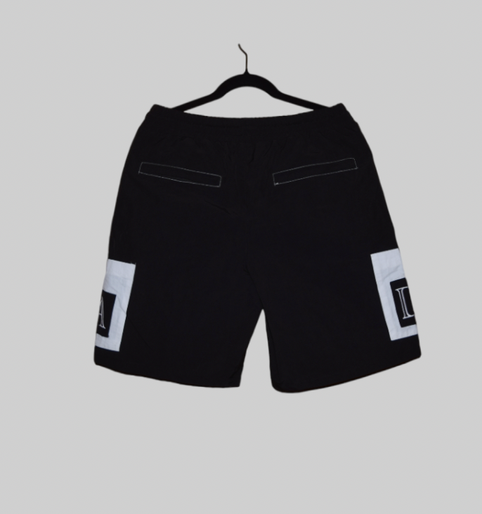 Pantalones cortos negros DOZA
