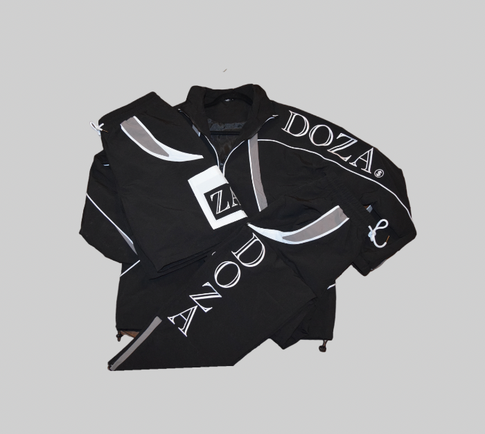 Conjunto DOZA negro