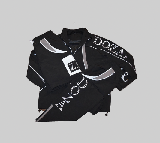Conjunto DOZA negro